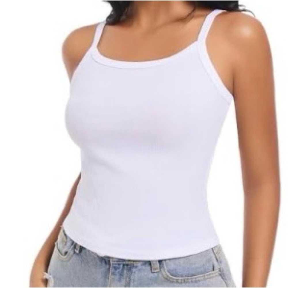 Women's White Ribbed Scoop Neck Slim Fitted Spaghetti Strap Tank
Small
New NWT